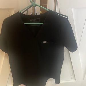 FIGS- Black- Kade cargo pants LP, Catrina one pocket top L